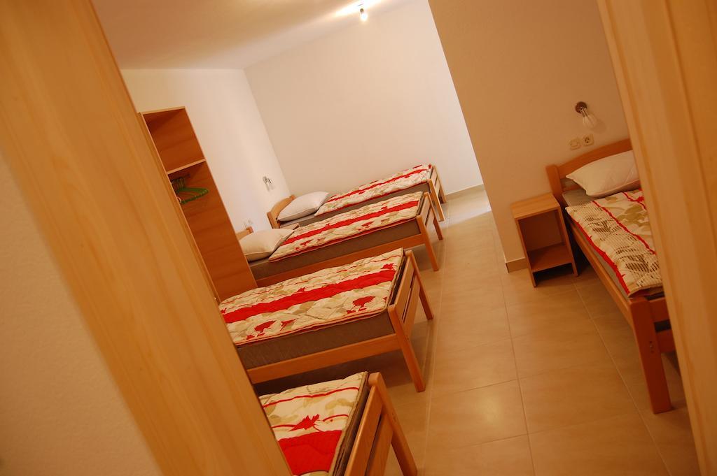 Guesthouse Panna Maria Međugorje Rom bilde