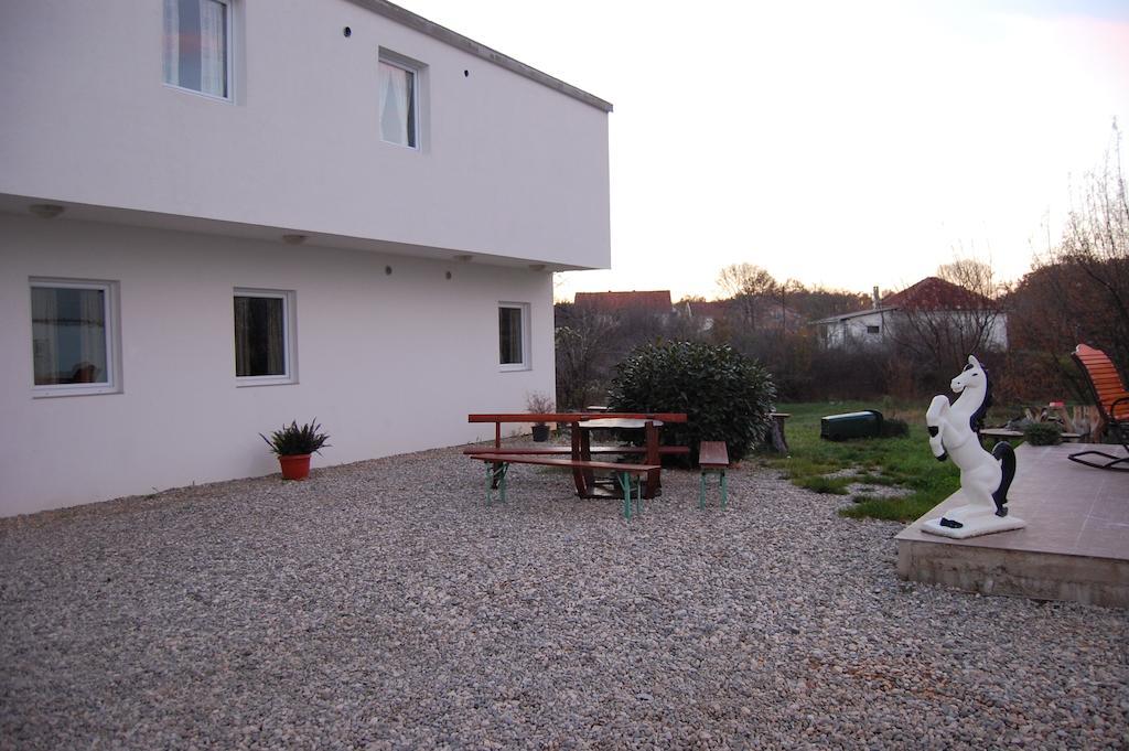 Guesthouse Panna Maria Međugorje Eksteriør bilde